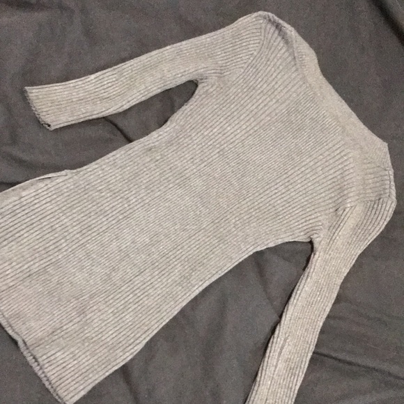 Gray Sweater - Picture 4 of 4